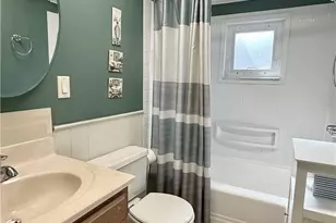 2116 W Pike St, Chartiers, PA 15342 - Photo 15