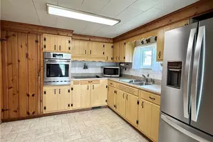 2116 W Pike St, Chartiers, PA 15342 - Photo 5