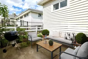 2116 W Pike St, Chartiers, PA 15342 - Photo 27