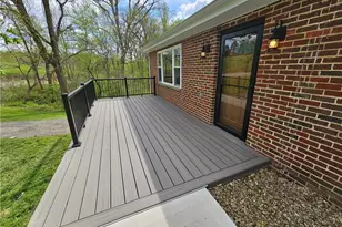 138 Center Dr, Oakland Township, PA 16025 - Photo 3