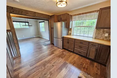 138 Center Dr, Oakland Township, PA 16025 - Photo 11