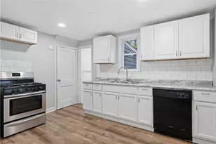 818 Dearborn St, Baden, PA 15005 - Photo 17