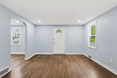 818 Dearborn St, Baden, PA 15005 - Photo 9