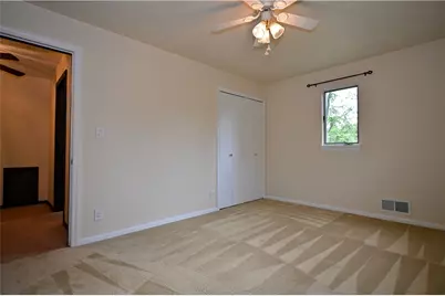 124 Dalton Ln, Hempfield Township, PA 15625 - Photo 23