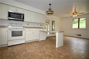 124 Dalton Ln, Hempfield Township, PA 15625 - Photo 31