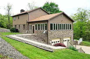 124 Dalton Ln, Hempfield Township, PA 15625 - Photo 5