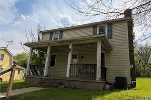 142 Community Park Rd, South Buffalo Township, PA 16229 - Photo 1
