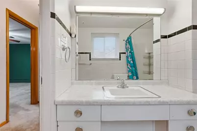 319 N 6th St, Clairton, PA 15025 - Photo 17