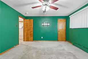 319 N 6th St, Clairton, PA 15025 - Photo 15