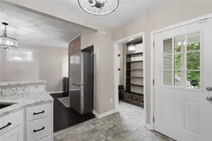 430 Forest Ave, Pittsburgh, PA 15202 - Photo 13