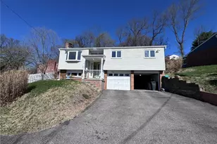 1027 Middle Rd, Pittsburgh, PA 15116 - Photo 1