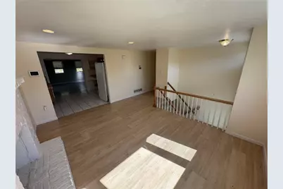 1027 Middle Rd, Pittsburgh, PA 15116 - Photo 5
