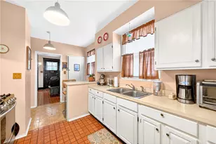 641 Center Ave, Pittsburgh, PA 15202 - Photo 13