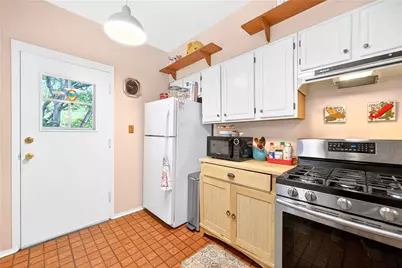 641 Center Ave, Pittsburgh, PA 15202 - Photo 11
