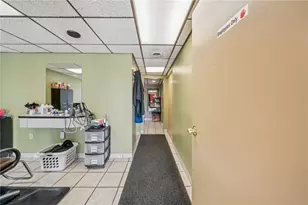 601 Lincoln Hwy, East McKeesport, PA 15035 - Photo 7