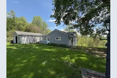 6365 Tuscarawas Rd, Ohioville, PA 15052 - Photo 3