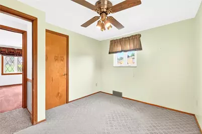103 Minnock Dr, Ross Twp, PA 15237 - Photo 19