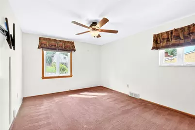 103 Minnock Dr, Ross Twp, PA 15237 - Photo 21