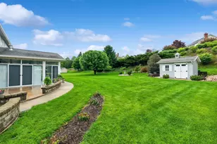 9470 Pembroke Cir, North Huntingdon, PA 15642 - Photo 45