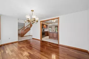 9470 Pembroke Cir, North Huntingdon, PA 15642 - Photo 5