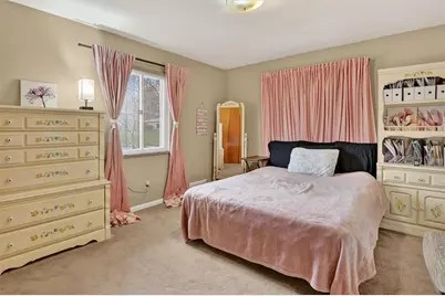 462 Greenhurst Dr, Pittsburgh, PA 15243 - Photo 31