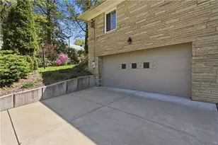 462 Greenhurst Dr, Pittsburgh, PA 15243 - Photo 43