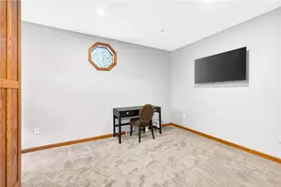 403 Wabana St, Observatory Hill, PA 15214 - Photo 27