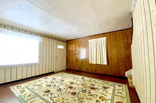 282 Oak Dr, Coraopolis, PA 15108 - Photo 3