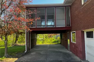 560 Sells Ln, Greensburg, PA 15601 - Photo 13