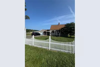 204 Meason St, Connellsville, PA 15425 - Photo 1