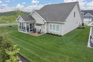 300 Anthem Wy, Cecil, PA 15317 - Photo 31