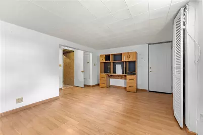 458 Blossom Dr, Pittsburgh, PA 15236 - Photo 23