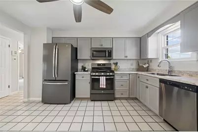 141 Byerly Dr, Penn Twp, PA 15644 - Photo 7