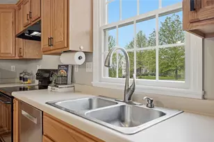 3030 Willowbrook Dr, South Fayette, PA 15017 - Photo 9