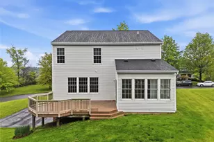 3030 Willowbrook Dr, South Fayette, PA 15017 - Photo 5