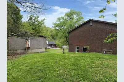 110 Roger Lane, Hempfield Township, PA 15642 - Photo 15
