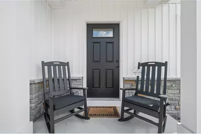 418 Coventry Ct, Lancaster Township, PA 16037 - Photo 3