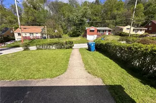 221 Dorothy Dr, Pittsburgh, PA 15235 - Photo 27
