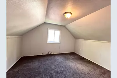 221 Dorothy Dr, Pittsburgh, PA 15235 - Photo 15