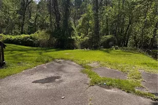 221 Dorothy Dr, Pittsburgh, PA 15235 - Photo 23