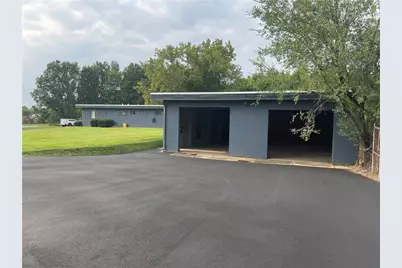 10 Rhoda St, Farrell, PA 16121 - Photo 13