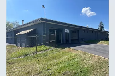 10 Rhoda St, Farrell, PA 16121 - Photo 3
