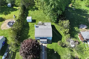 246 Pine Dr, Summit Township, PA 16002 - Photo 7