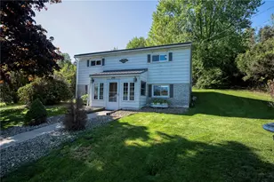 246 Pine Dr, Summit Township, PA 16002 - Photo 3