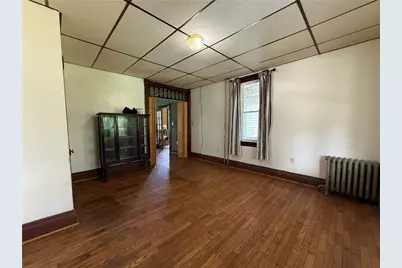 210 Chestnut St, Saint Clair Township, PA 15944 - Photo 11