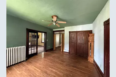 210 Chestnut St, Saint Clair Township, PA 15944 - Photo 7