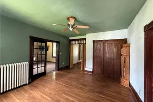 210 Chestnut St, Saint Clair Township, PA 15944 - Photo 7