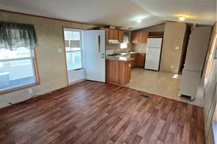 110 Country Garden Estates Dr, East Franklin Township, PA 16262 - Photo 3