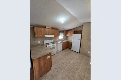 110 Country Garden Estates Dr, East Franklin Township, PA 16262 - Photo 5