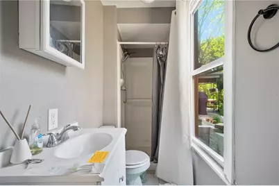 34 E Roseridge St, Pittsburgh, PA 15202 - Photo 23